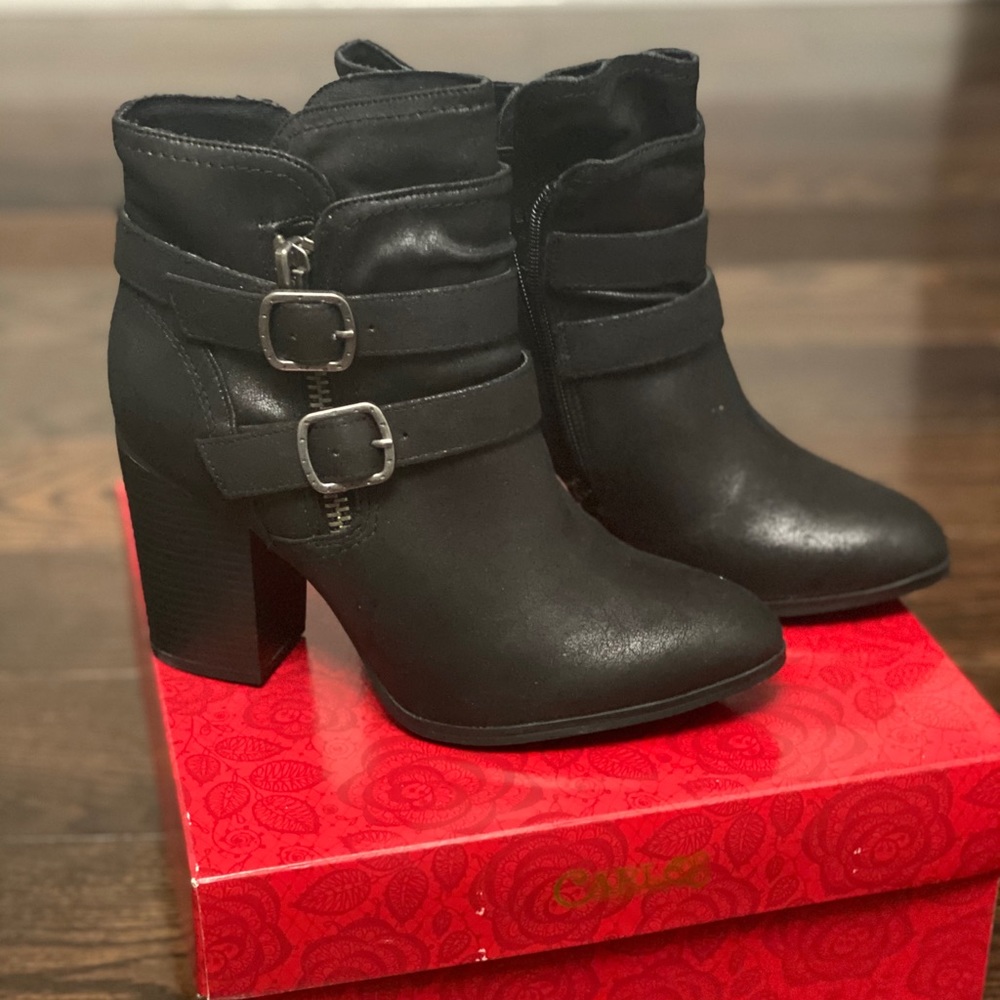 Carlos booties - size 9